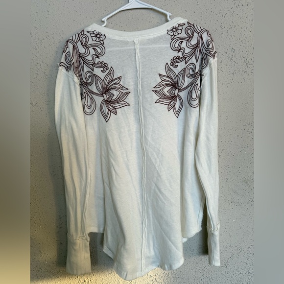 We The Free On Fire Henley - Picture 9 of 9